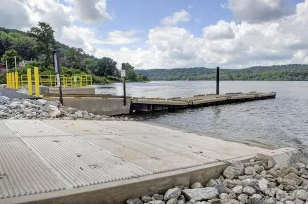 5 Bd W Hottub - Mins To Hunting Hiking & Fishing Lägenhet New Providence Exteriör bild