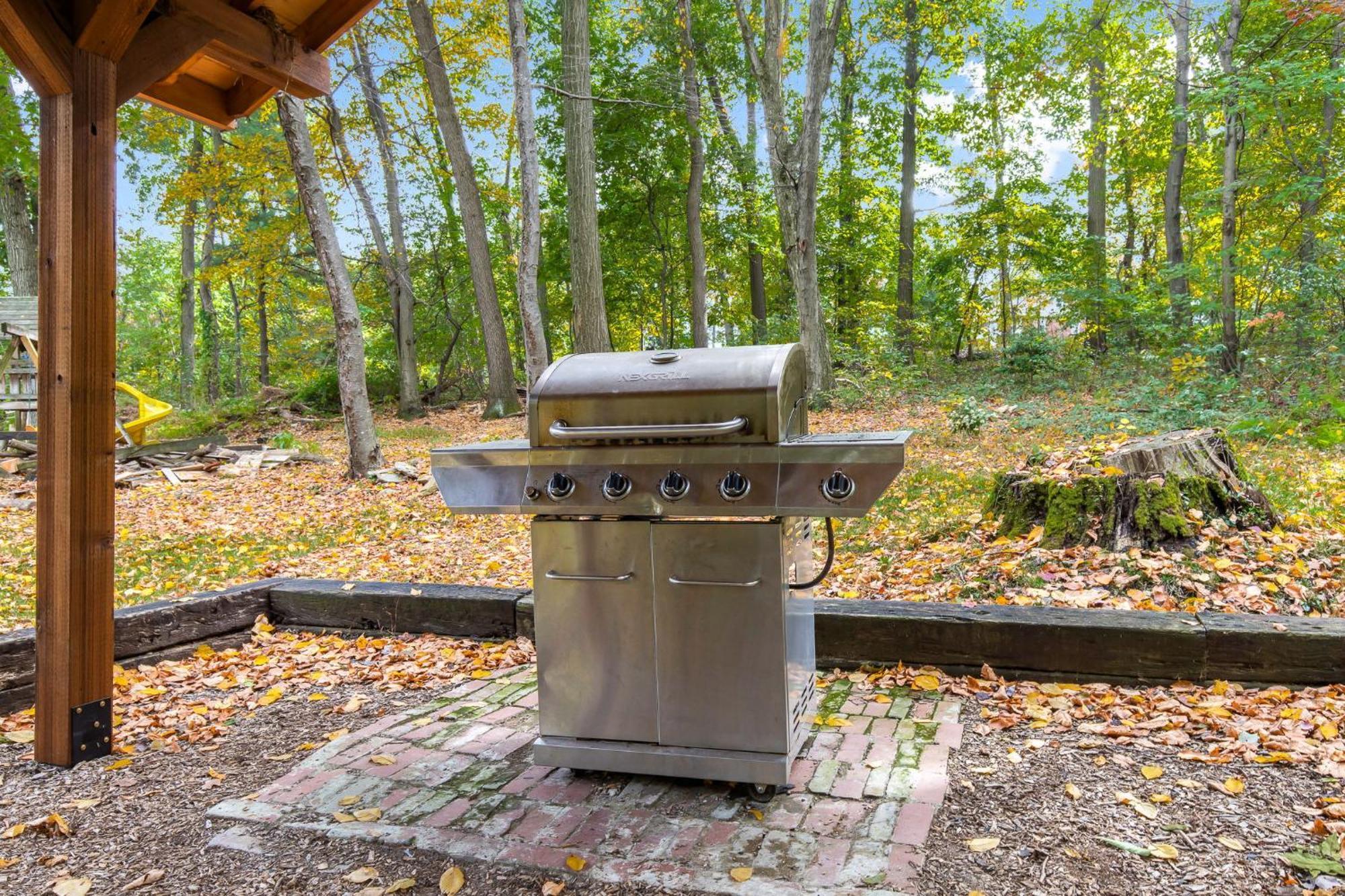 5 Bd W Hottub - Mins To Hunting Hiking & Fishing Lägenhet New Providence Exteriör bild