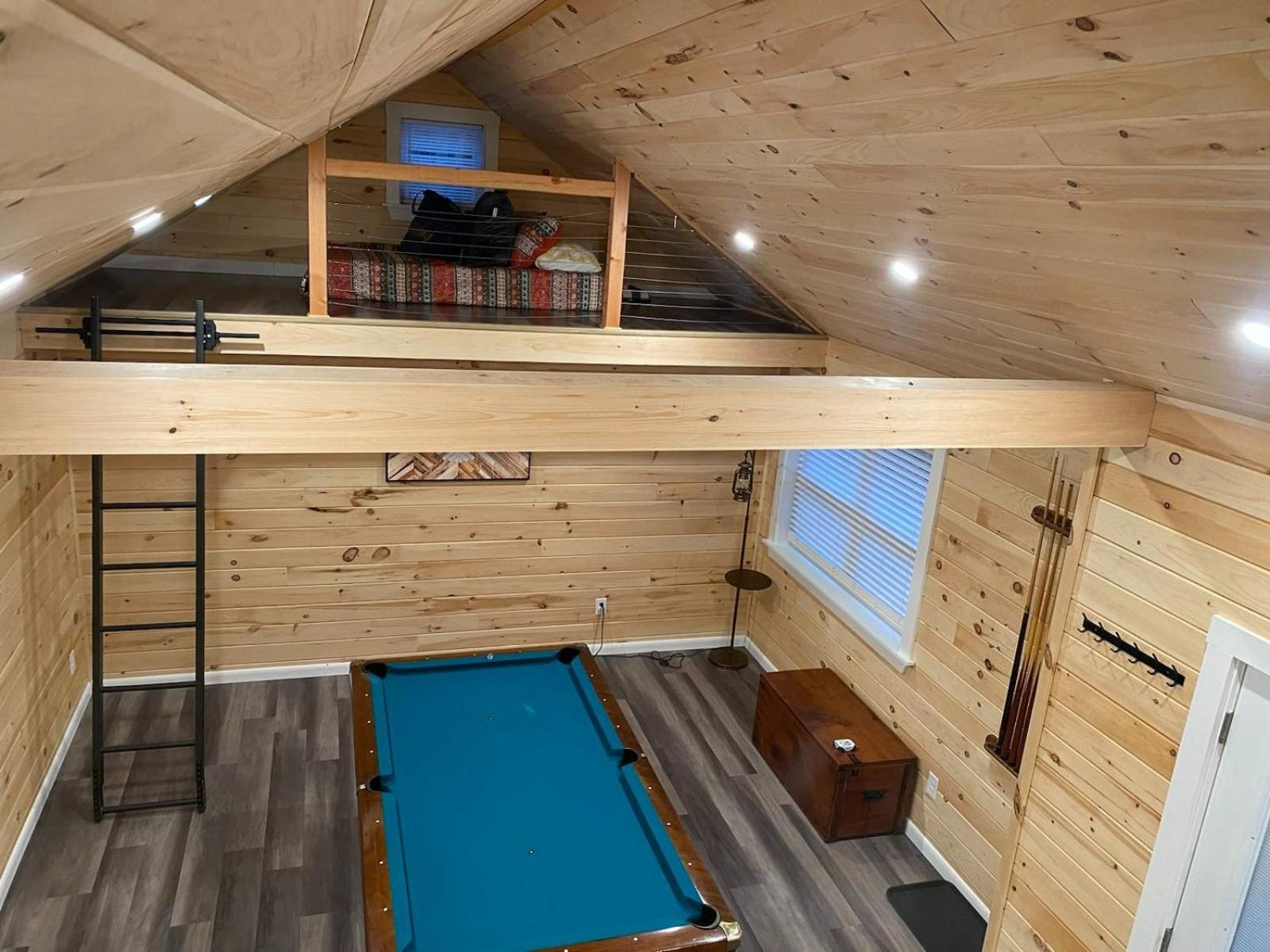 5 Bd W Hottub - Mins To Hunting Hiking & Fishing Lägenhet New Providence Exteriör bild