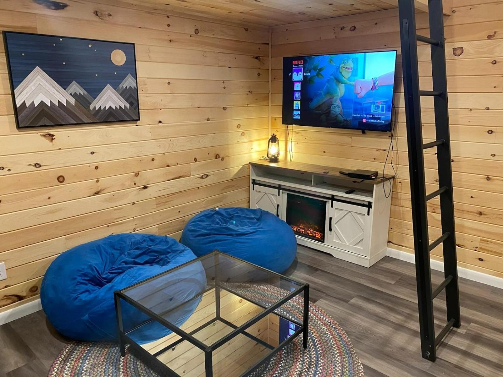5 Bd W Hottub - Mins To Hunting Hiking & Fishing Lägenhet New Providence Exteriör bild